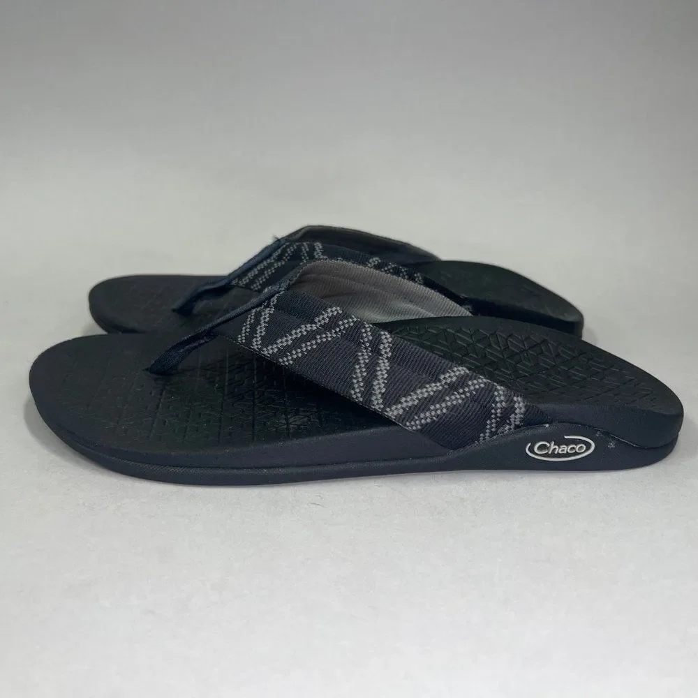 Chaco Sandals‎ Men's 7 Black & Gray Outdoor Athletic Beach Toe Post Flip Flops